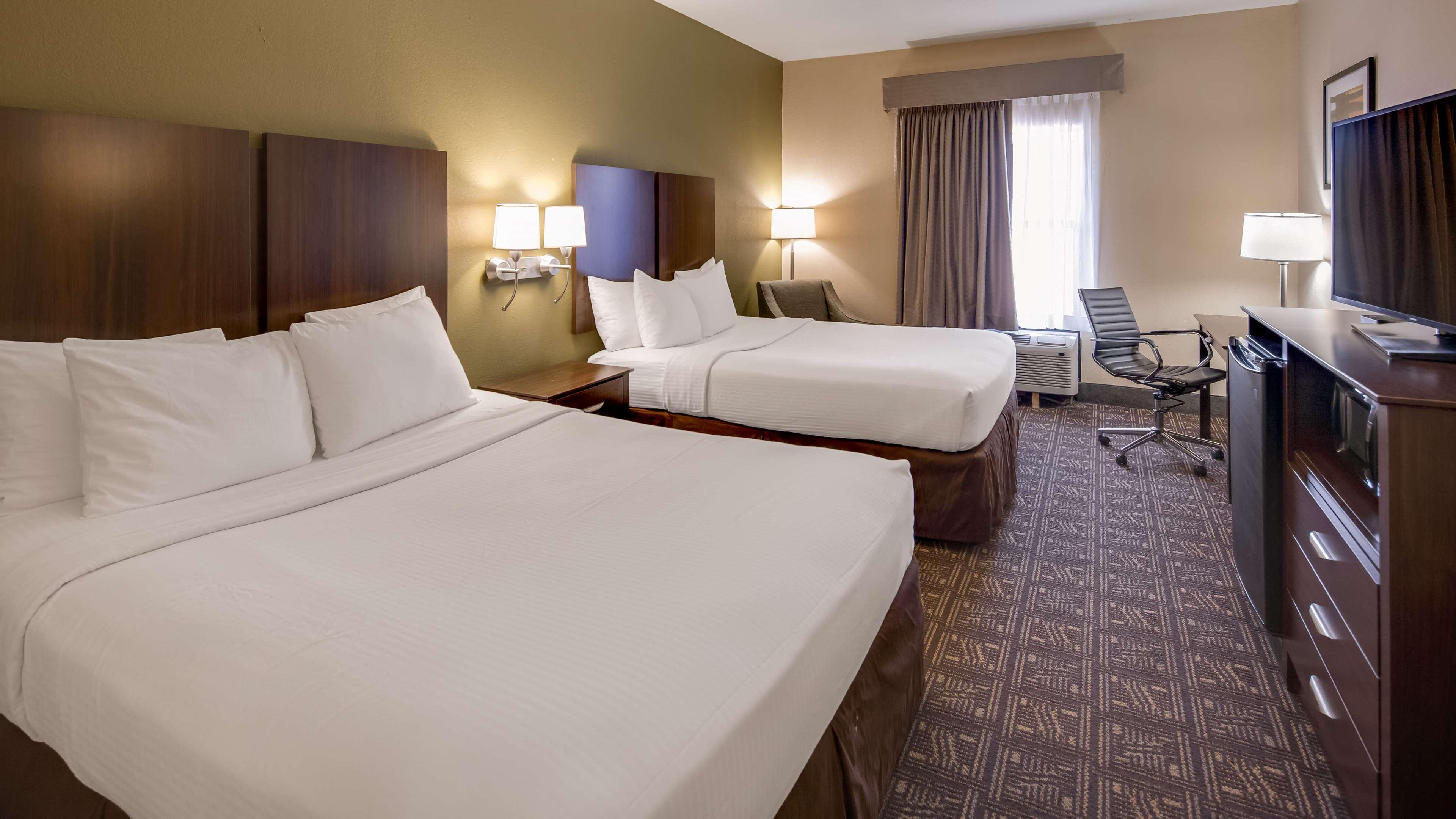 Best Western Rayne Inn Экстерьер фото