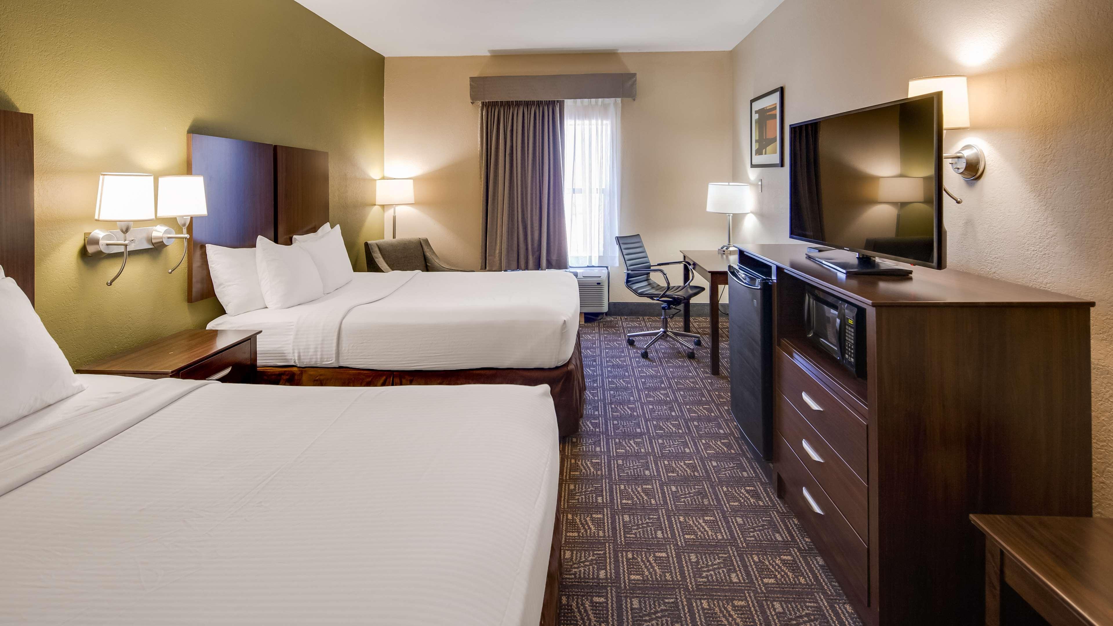 Best Western Rayne Inn Экстерьер фото